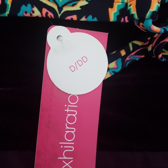 Xhilaration Bathing Suit Top D/DD - Picture 3 of 4